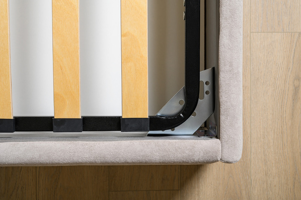 Кровать Марион 180 велюр OCEAN 005 темно-бежевый с ортопедическим основанием и подъемным механизмом (спальное место 180 х 200)