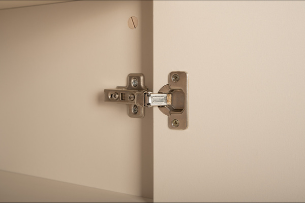 Комод Тайл 16.237 сатин 7045 SU, эмили блаш U9135, белый PE шагрень, собирается на любую сторону